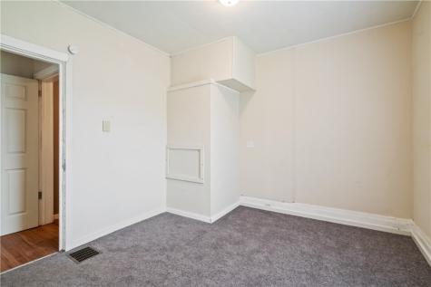 1013 Henry Street Smith PA 15054