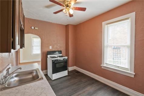 1013 Henry Street Smith PA 15054