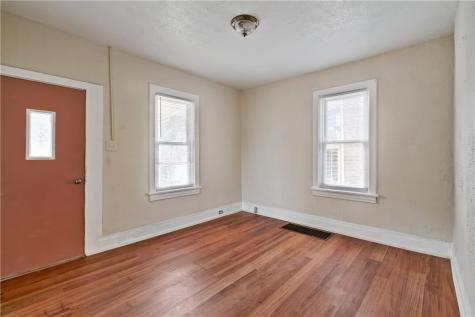 1013 Henry Street Smith PA 15054