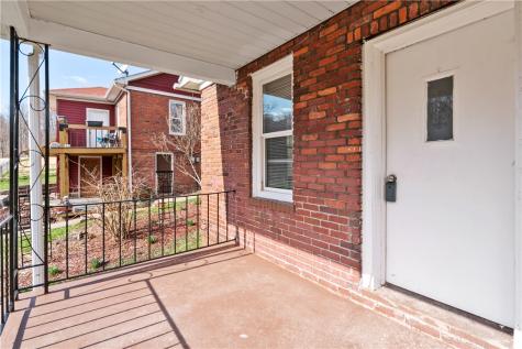 1013 Henry Street Smith PA 15054