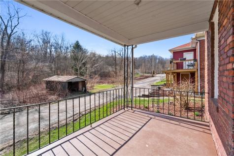 1013 Henry Street Smith PA 15054