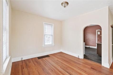 1013 Henry Street Smith PA 15054