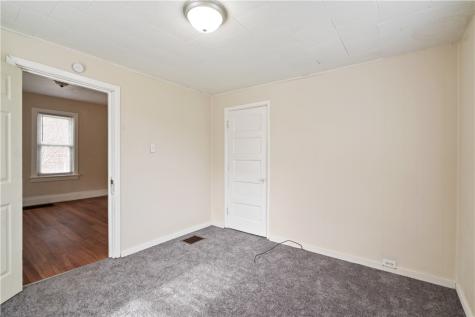 1013 Henry Street Smith PA 15054