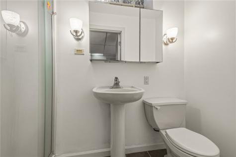 6 Robb Hollow Road Mt Lebanon PA 15243