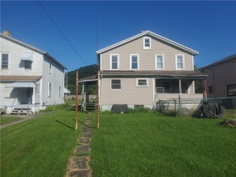 1320 3rd Avenue Ford City Boro PA 16226