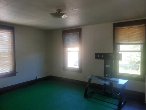 1320 3rd Avenue Ford City Boro PA 16226