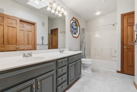 2757 Edith Street Lower Burrell PA 15068