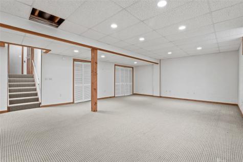 2757 Edith Street Lower Burrell PA 15068