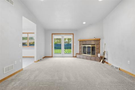 2757 Edith Street Lower Burrell PA 15068