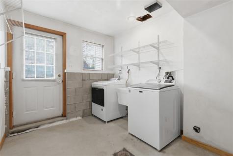 2757 Edith Street Lower Burrell PA 15068