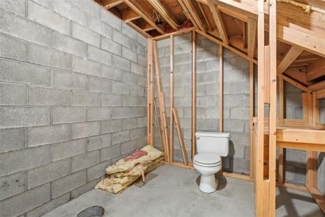 2757 Edith Street Lower Burrell PA 15068