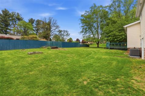 2757 Edith Street Lower Burrell PA 15068