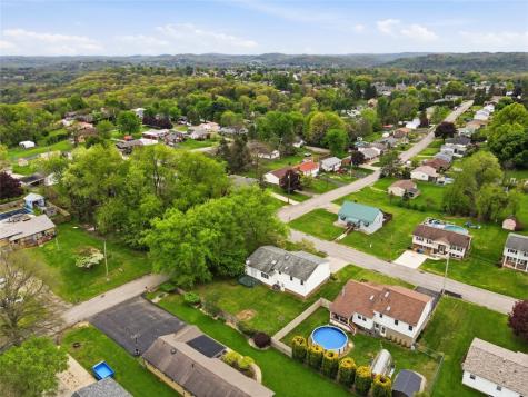 2757 Edith Street Lower Burrell PA 15068