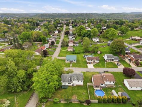 2757 Edith Street Lower Burrell PA 15068