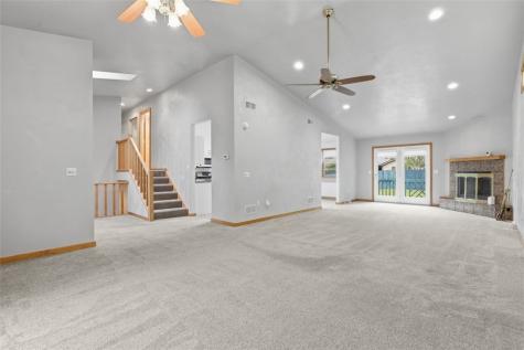 2757 Edith Street Lower Burrell PA 15068