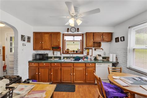 1119 Scorer Street Lincoln Place PA 15207