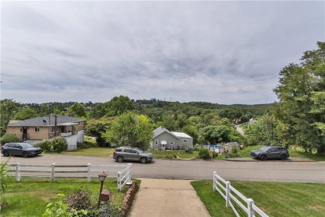 1119 Scorer Street Lincoln Place PA 15207
