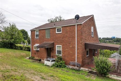 1119 Scorer Street Lincoln Place PA 15207