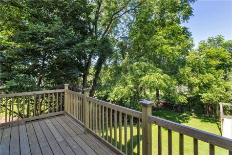 1046 Highland City Of Greensburg PA 15601