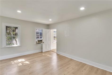 1046 Highland City Of Greensburg PA 15601