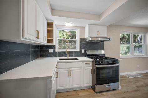 418 Pennwood Drive Penn Hills PA 15235