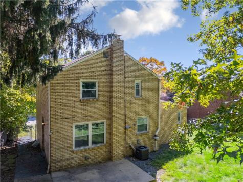 418 Pennwood Drive Penn Hills PA 15235