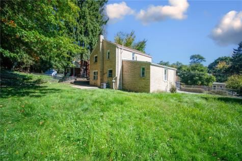 418 Pennwood Drive Penn Hills PA 15235