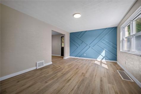 418 Pennwood Drive Penn Hills PA 15235