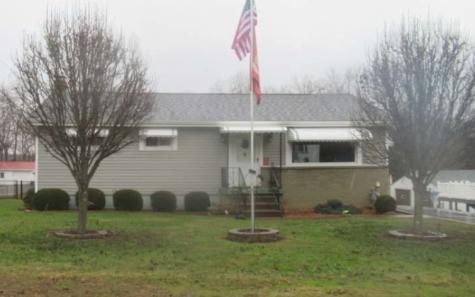 1421 Davidson Street Wampum PA 16157