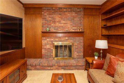 175 Ellsworth Street California PA 15419
