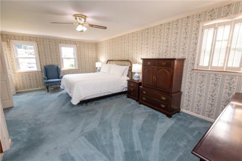 175 Ellsworth Street California PA 15419