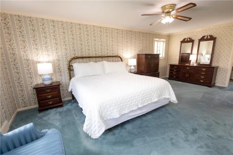 175 Ellsworth Street California PA 15419
