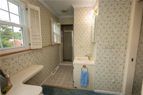 175 Ellsworth Street California PA 15419