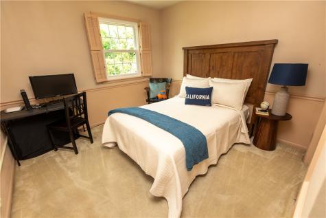 175 Ellsworth Street California PA 15419