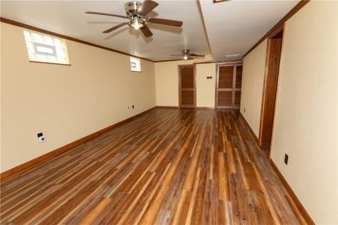 175 Ellsworth Street California PA 15419