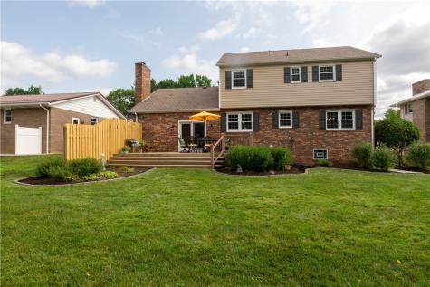 175 Ellsworth Street California PA 15419