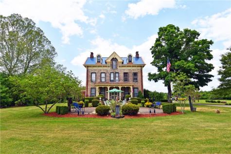 1892 Mcclellandtown Road German Township PA 15461