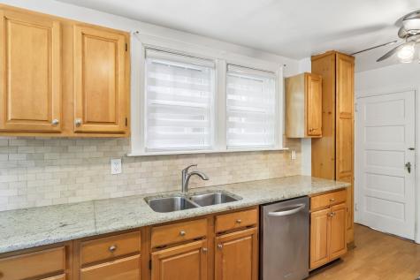 104 Race Street Edgewood PA 15218