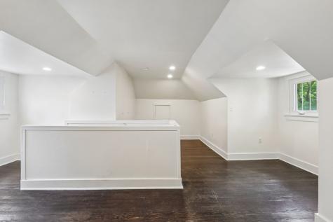 104 Race Street Edgewood PA 15218
