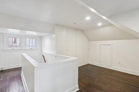 104 Race Street Edgewood PA 15218