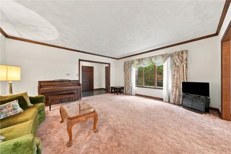1014 Summer Ridge Court Murrysville PA 15668
