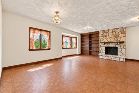 1014 Summer Ridge Court Murrysville PA 15668
