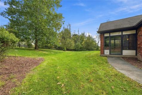 1014 Summer Ridge Court Murrysville PA 15668