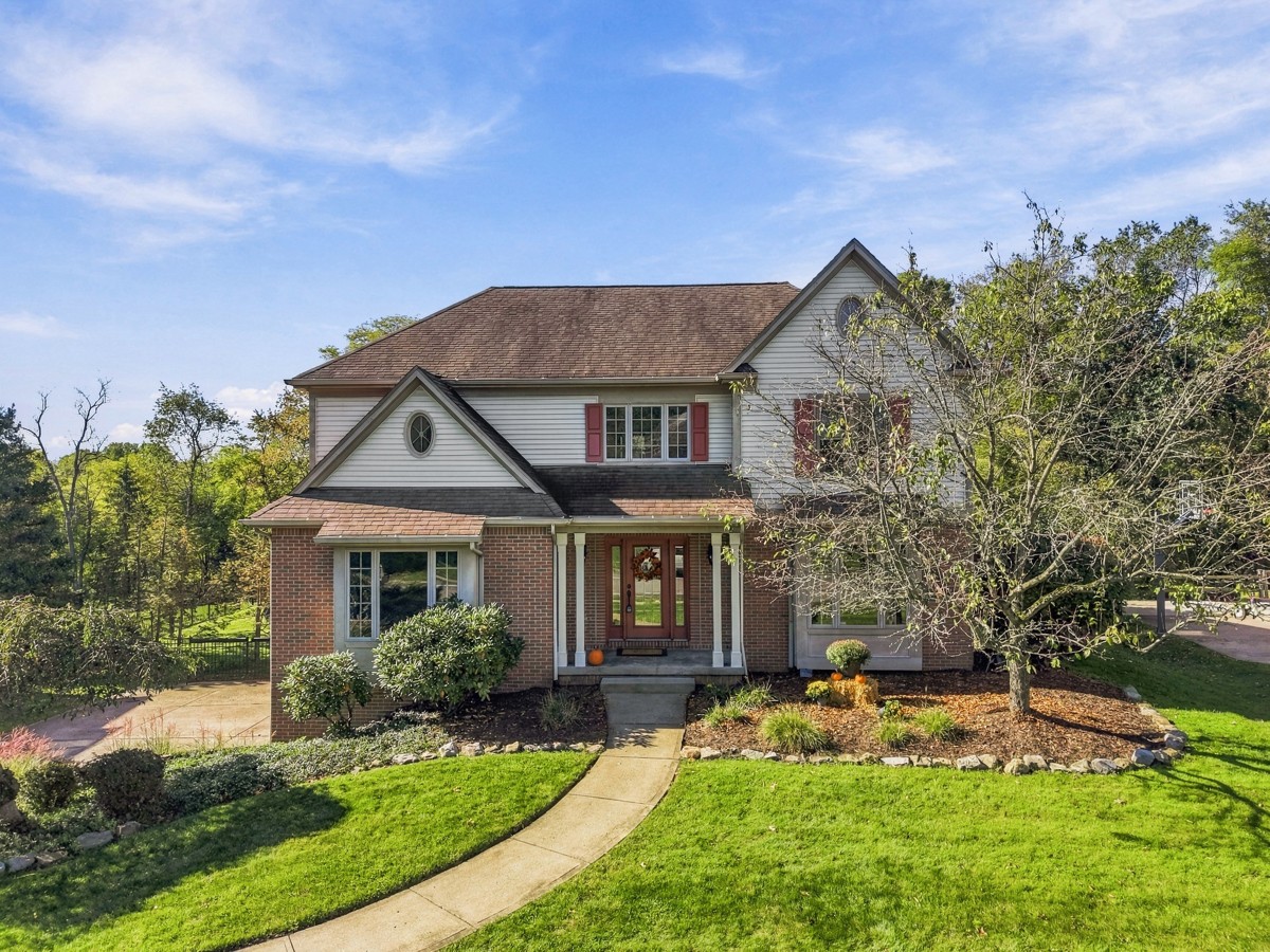 171 Pinehurst Drive Cranberry Township PA 16066
