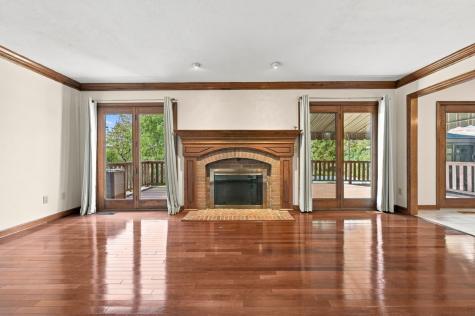 171 Pinehurst Drive Cranberry Township PA 16066