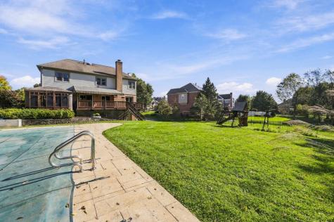 171 Pinehurst Drive Cranberry Township PA 16066