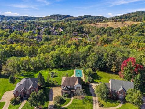 171 Pinehurst Drive Cranberry Township PA 16066