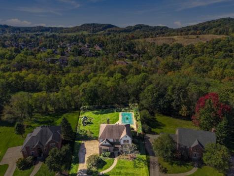 171 Pinehurst Drive Cranberry Township PA 16066