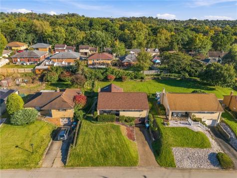 1822 Outlook Drive Penn Hills PA 15147