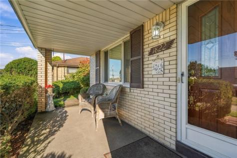 1822 Outlook Drive Penn Hills PA 15147